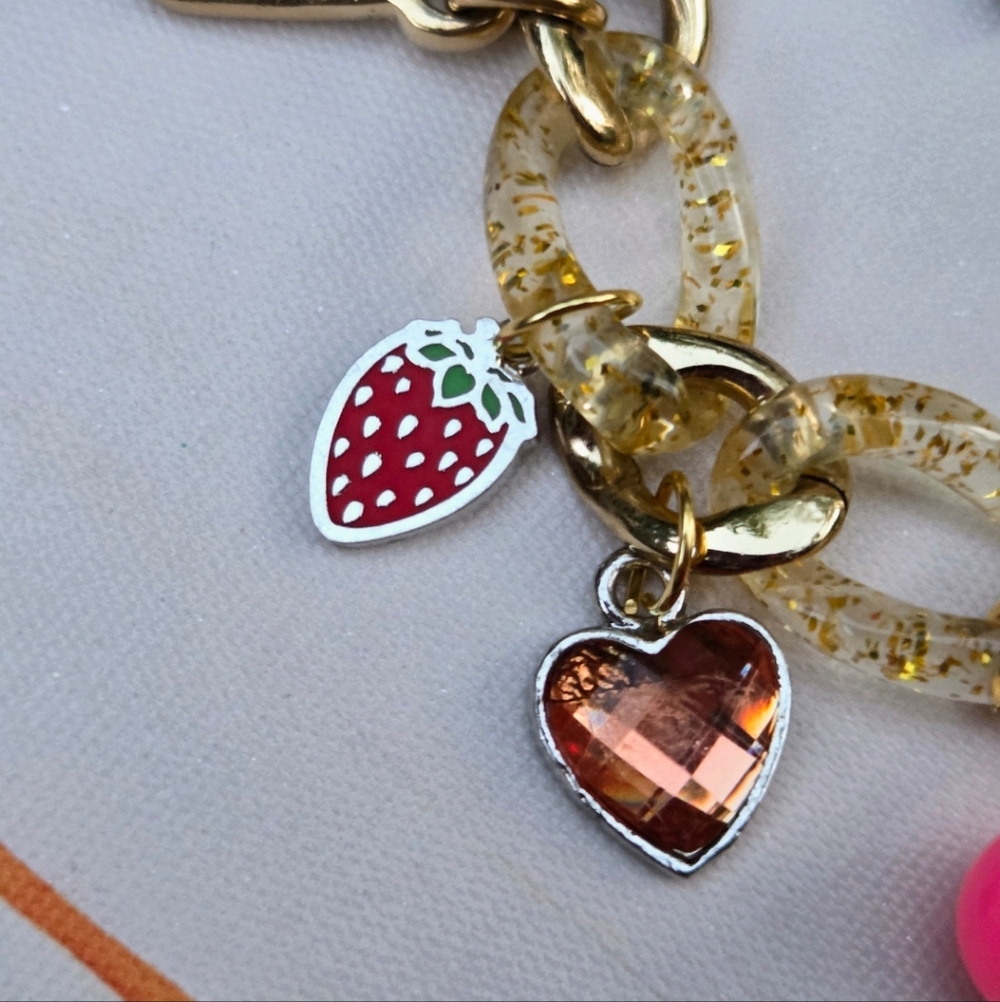 Juicy Couture Y2K Clear Glitter Resin & Goldtone “Candy Pop” Vtg Charm Bracelet - Picture 3 of 8
